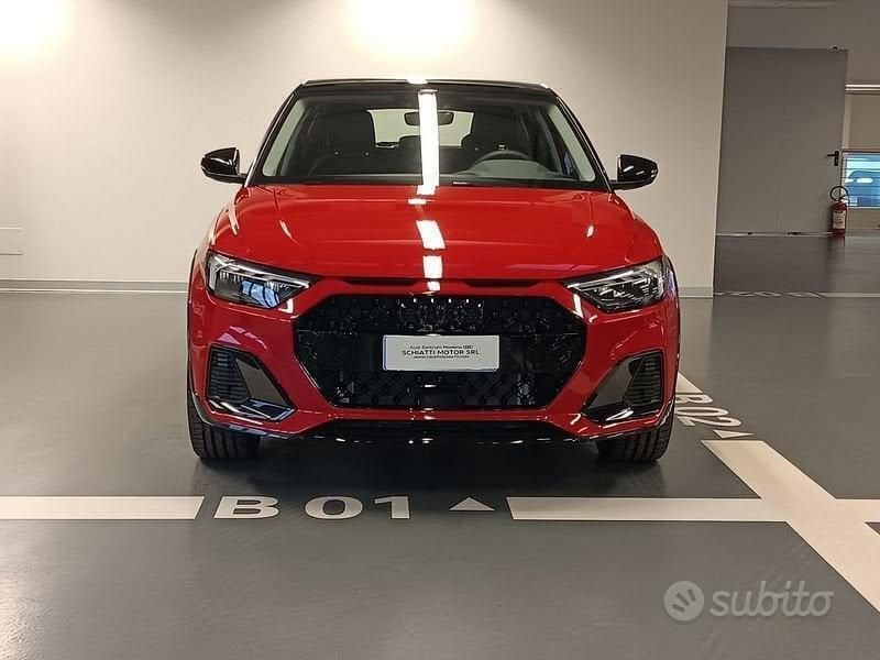 Uusi Audi A1 116 HP (85 kW) 2025 Punainen Katumaasturi