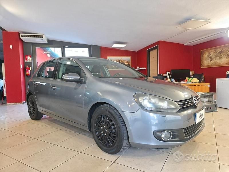 Usata VW Golf VII Highline 105 CV (77 kW) 2012 Grigio Berlina
