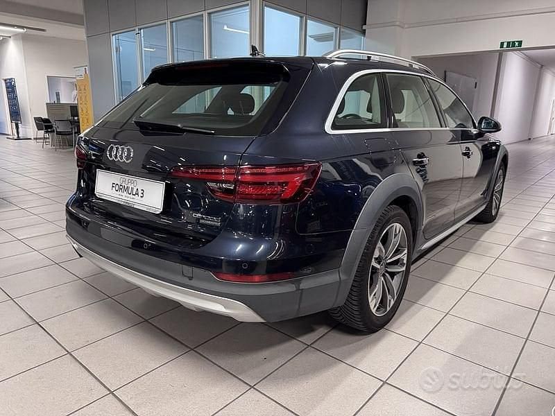 Usata Audi A4 Allroad 190 CV (139 kW) 2018 Blu Station wagon