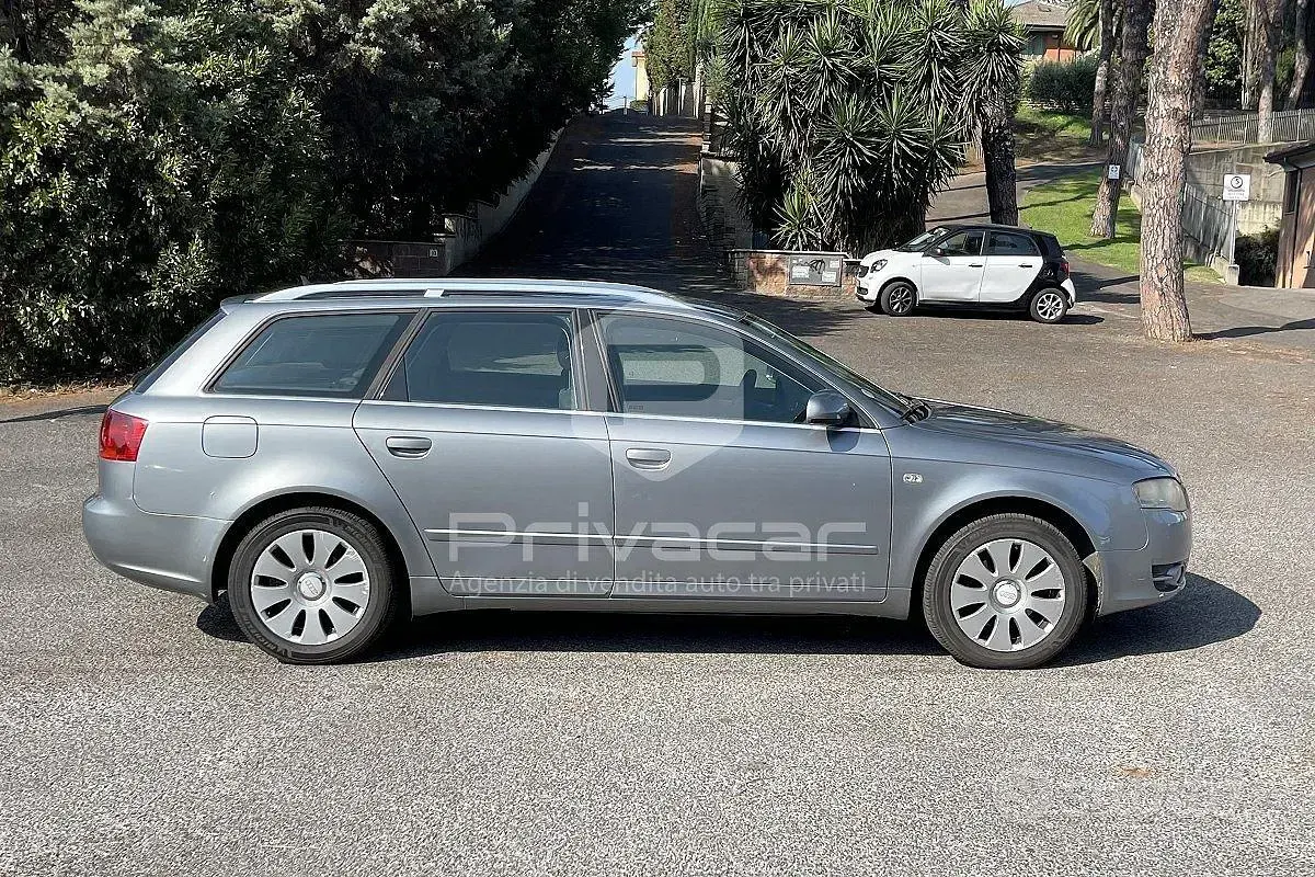 Usata Audi A4 Comfort 140 CV (102 kW) 2006 Grigio Station wagon