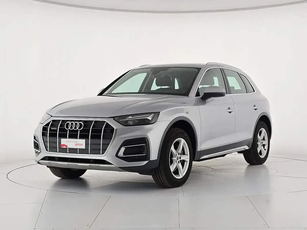 Begagnad Audi Q5 Advanced 204 HK (150 kW) 2022 SUV