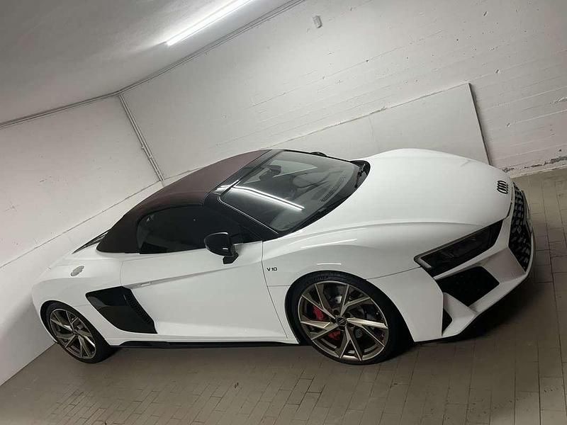 Bianco Usata 2021 Audi R8 Spyder Cabrio | 170.000 € - Immagine 1/4