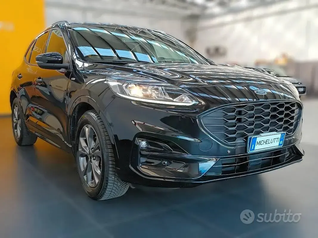 Usata Ford Kuga ST-Line 190 CV (139 kW) 2022 Nero SUV