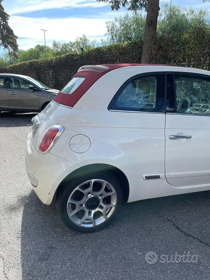 Usata Fiat 500 Lounge 69 CV (50 kW) 2015 Bianco Cabrio