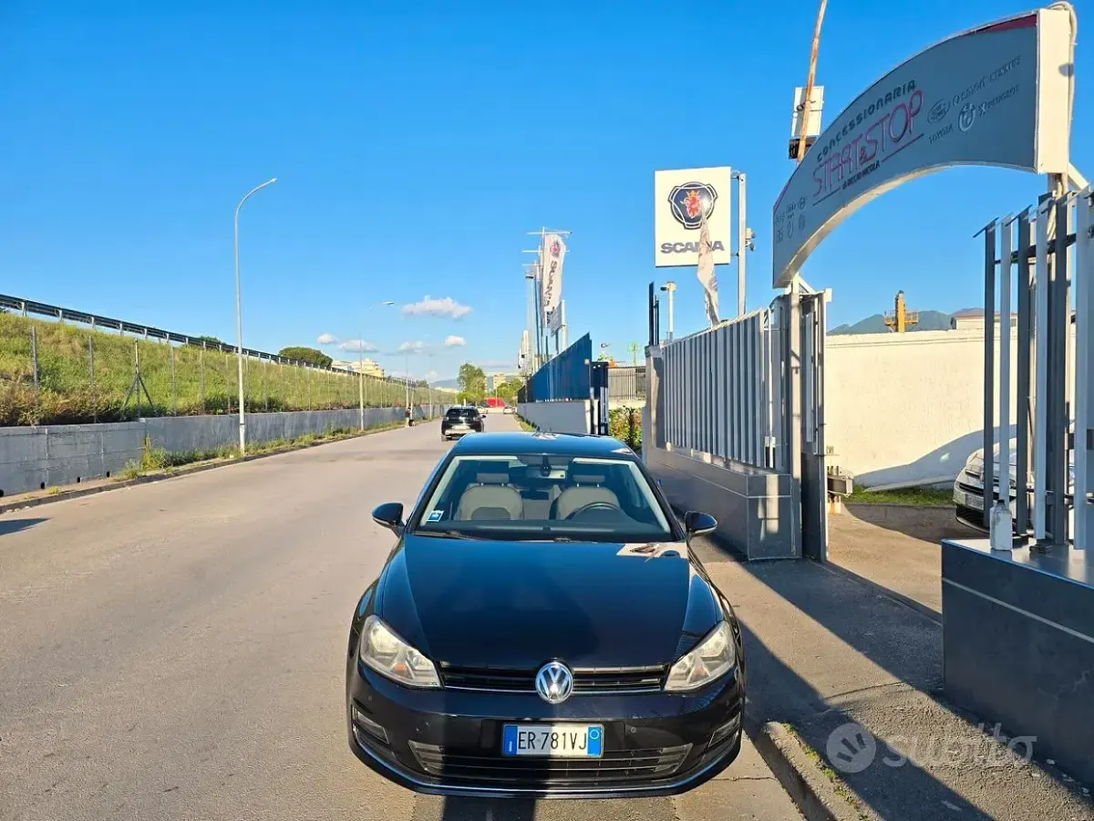 Usata VW Golf VII Highline 105 CV (77 kW) 2013 Nero Berlina