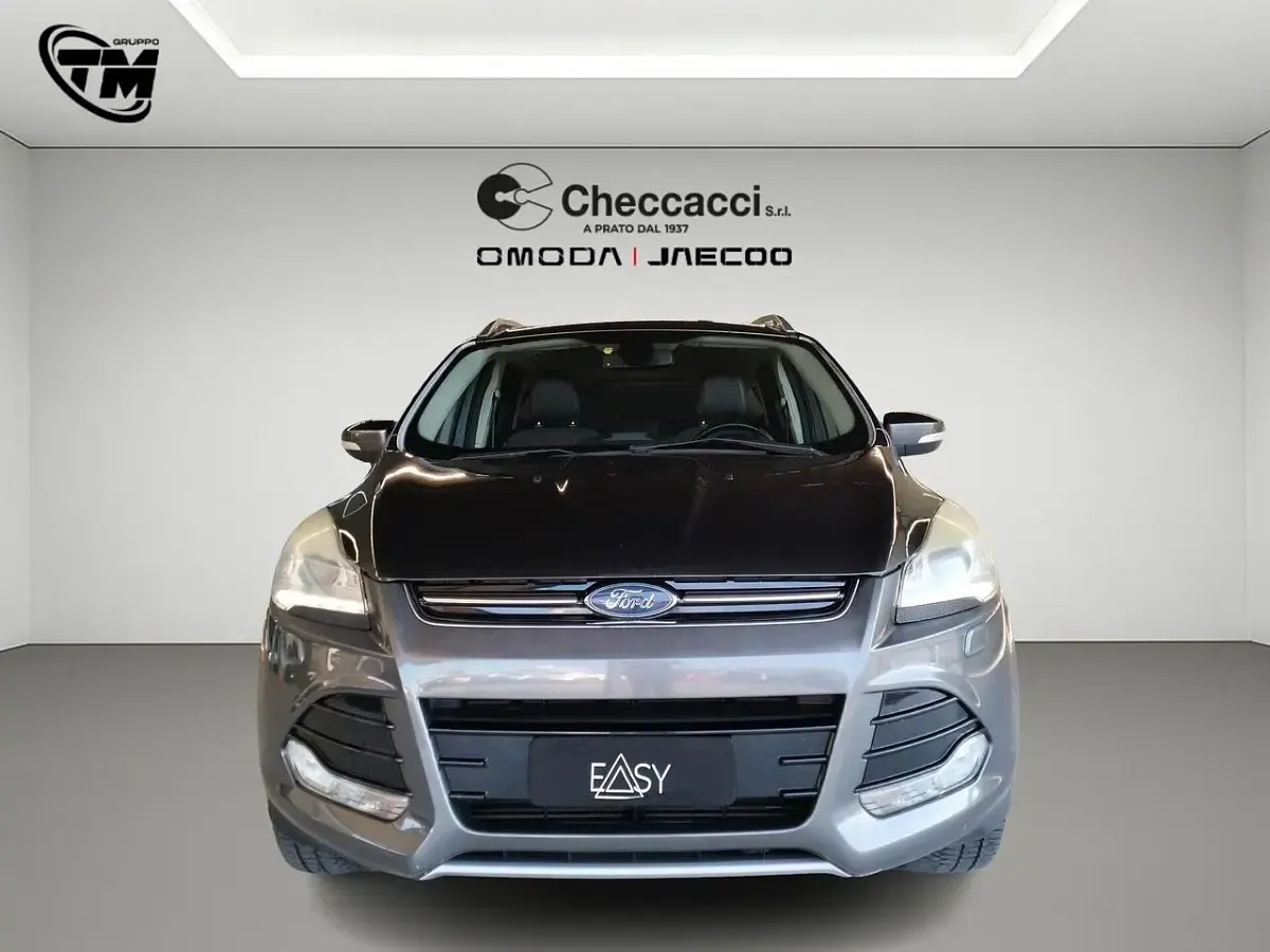 Usata Ford Kuga Titanium 150 CV (110 kW) 2015 Grigio SUV