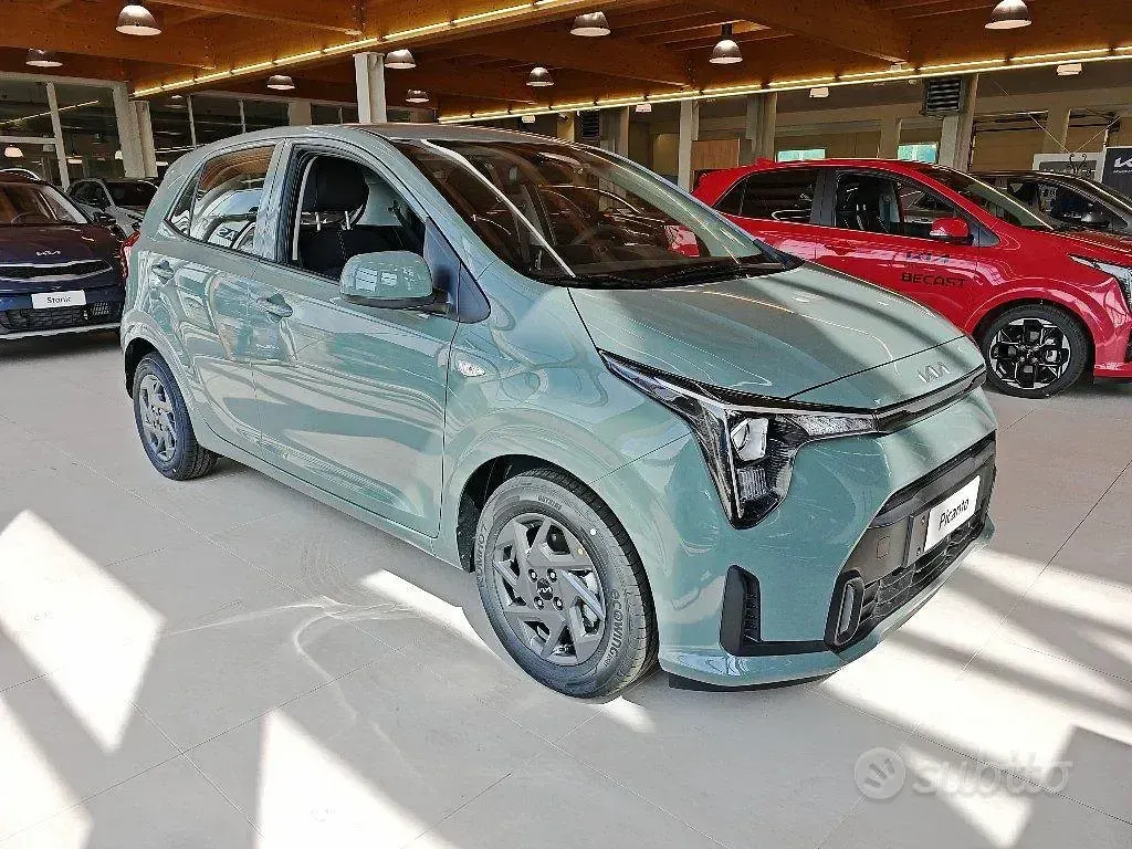 Nuova Kia Picanto Urban 63 CV (46 kW) 2026 Verde Utilitaria