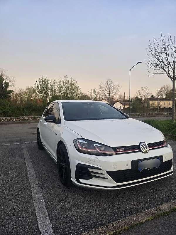 Usata VW Golf VII GTI 245 CV (180 kW) 2018 Bianco Berlina
