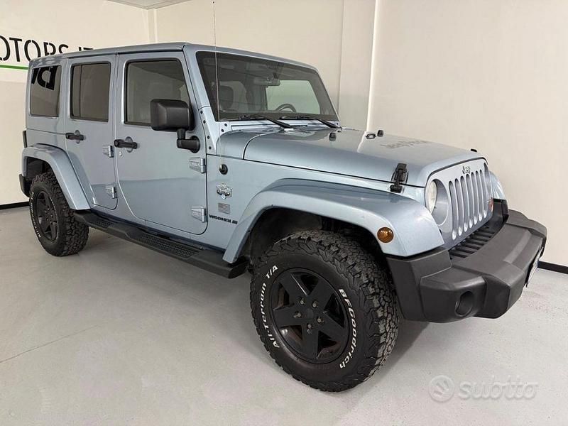 Usata Jeep Wrangler Unlimited 200 CV (147 kW) 2012 Azzurro SUV