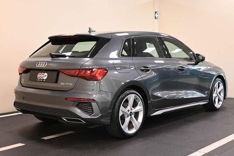 Usata Audi A3 e-tron S-Line 150 CV (110 kW) 2024 Grigio Utilitaria