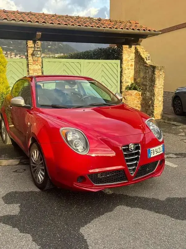 Usata Alfa Romeo MiTo Distinctive 79 CV (58 kW) 2016 Rosso Utilitaria