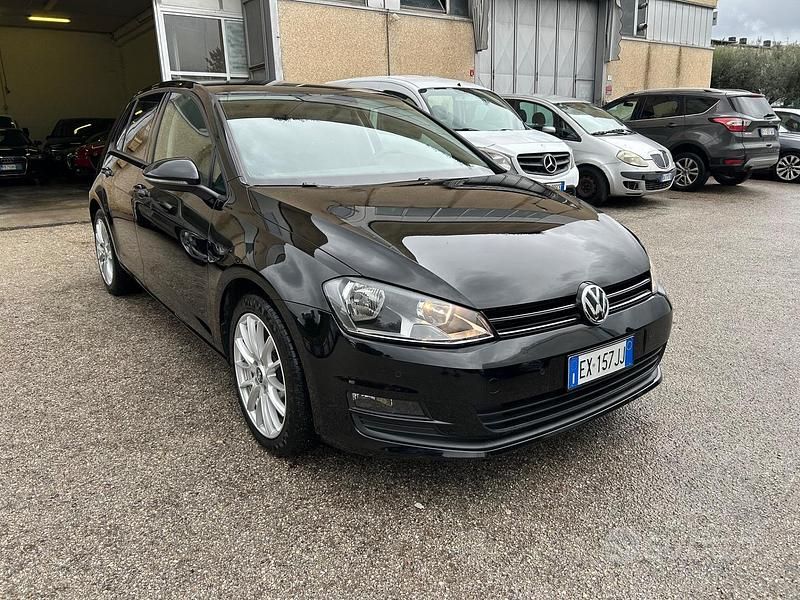 Usata VW Golf VII Trendline 90 CV (66 kW) 2014 Nero Berlina