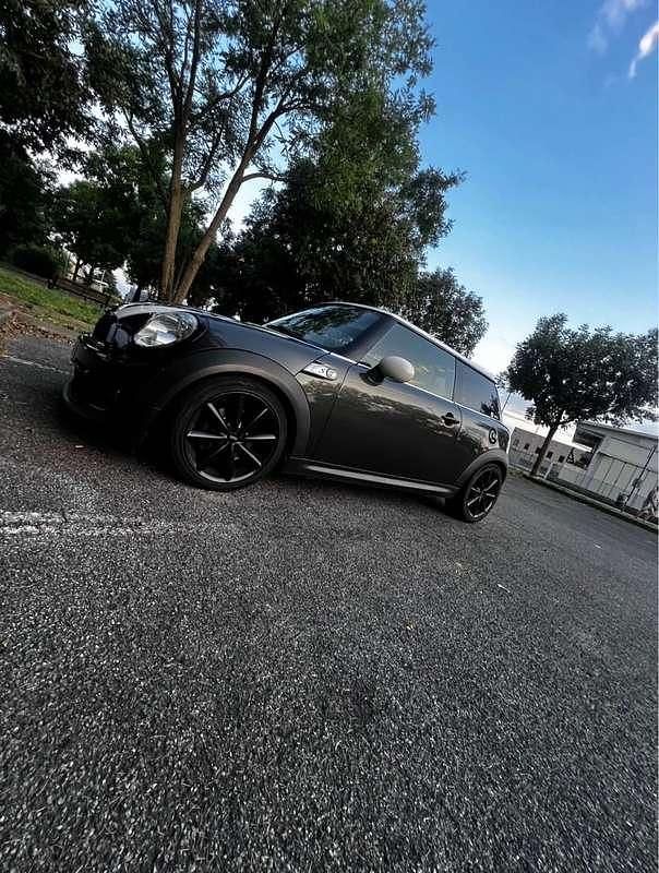 Usata Mini Cooper S 185 CV (136 kW) 2014 Grigio Utilitaria