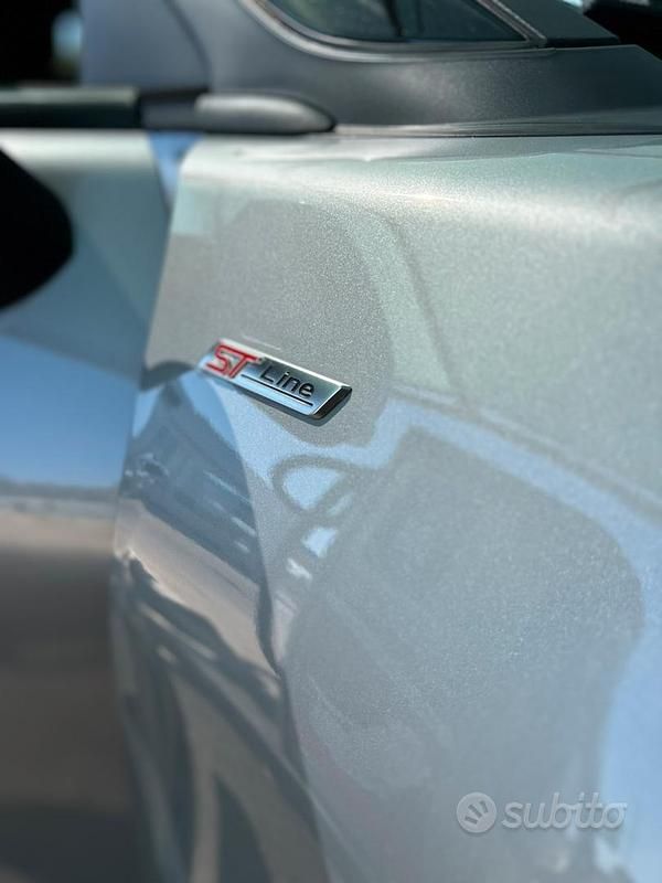 Usata Ford Puma ST-Line 125 CV (91 kW) 2020 Grigio SUV