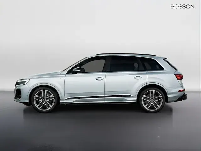 Usata Audi Q7 S-Line 286 CV (210 kW) 2024 Grigio SUV