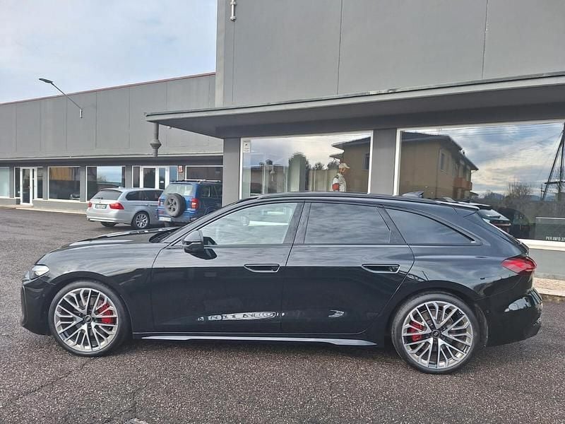 Usata Audi A5 Ambiente 203 CV (149 kW) 2024 Nero Station wagon