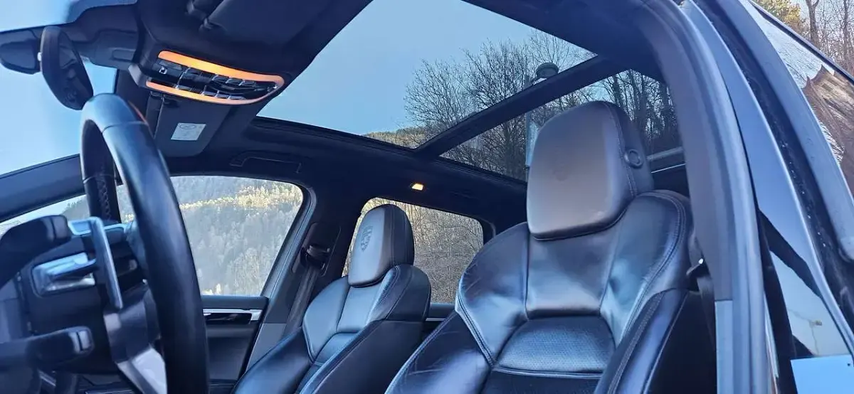 Usata Porsche Cayenne Platinum Edition 250 CV (183 kW) 2017 Nero SUV