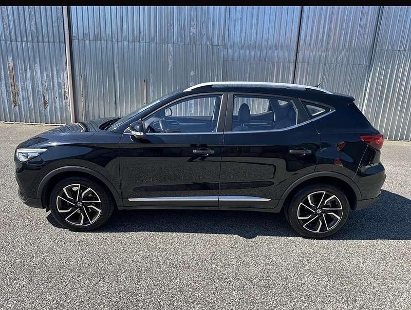 Usata MG ZS Luxury 111 CV (81 kW) 2023 Nero SUV