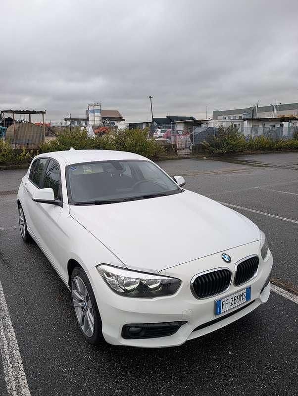 Usata BMW 116 Sport Line 116 CV (85 kW) 2016 Utilitaria