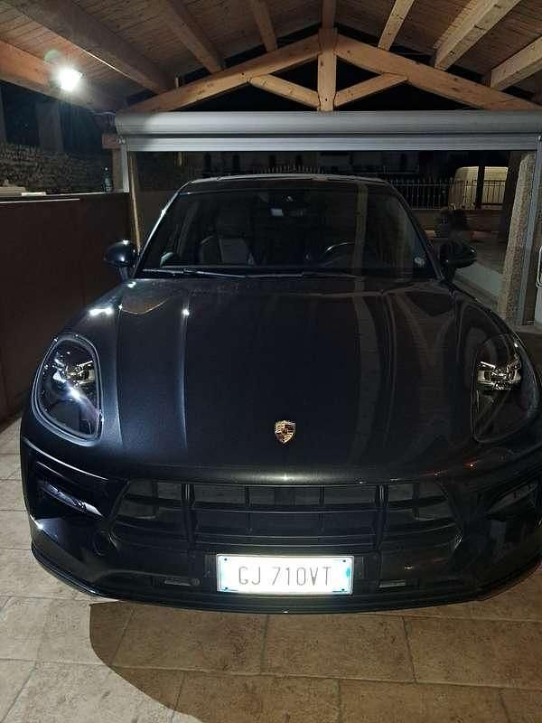 Usata 2020 Porsche Macan SUV | 55.000 € (Buon prezzo) - Immagine 1/4