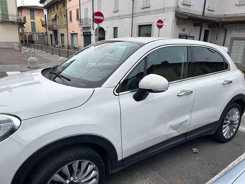 Usata Fiat 500X 140 CV (102 kW) 2015 Bianco SUV