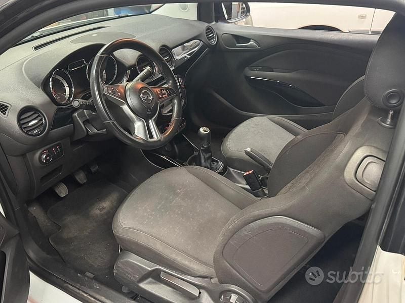 Usata Opel Adam 70 CV (51 kW) 2013 Bianco Utilitaria