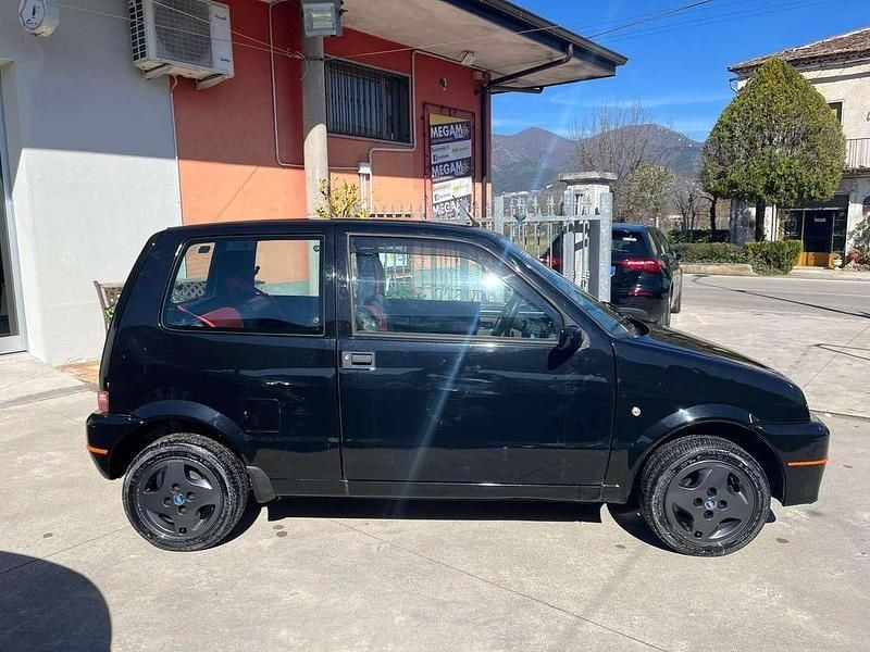 Usata Fiat Cinquecento 54 CV (39 kW) 1997 Nero Utilitaria