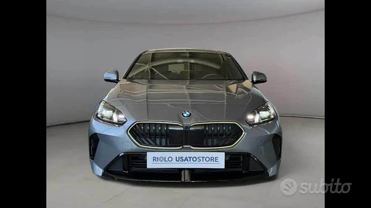 Usata BMW 116 M Sport 122 CV (89 kW) 2026 Grigio Utilitaria
