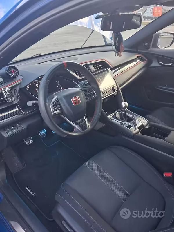 Usata Honda Civic Sport Plus 240 CV (176 kW) 2020 Blu Berlina