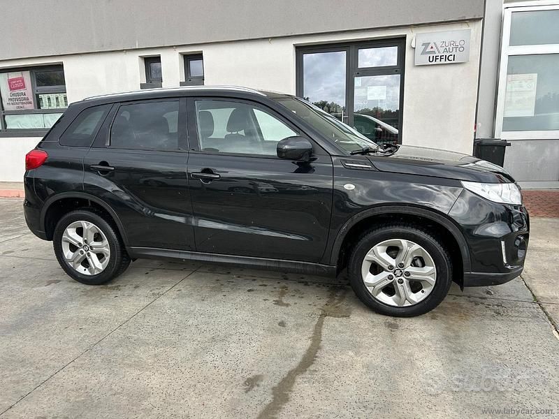 Usata Suzuki Vitara Cool 120 CV (88 kW) 2015 Nero SUV