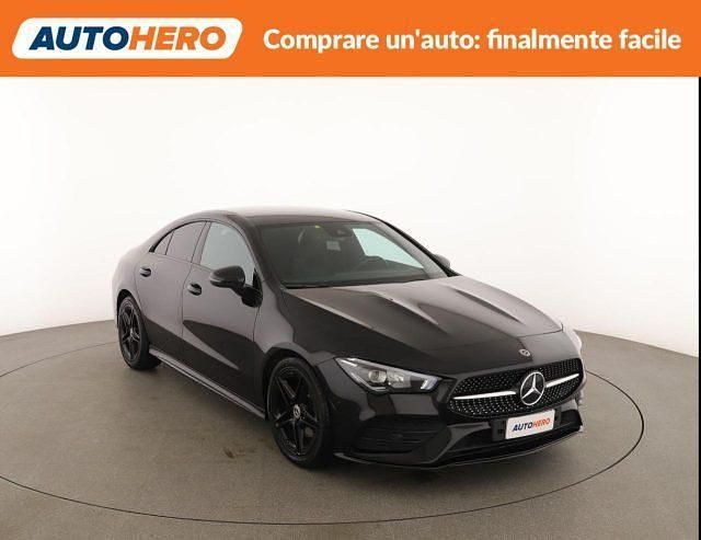 Käytetty Mercedes CLA200 Premium 163 HP (119 kW) 2021 Musta Sedan