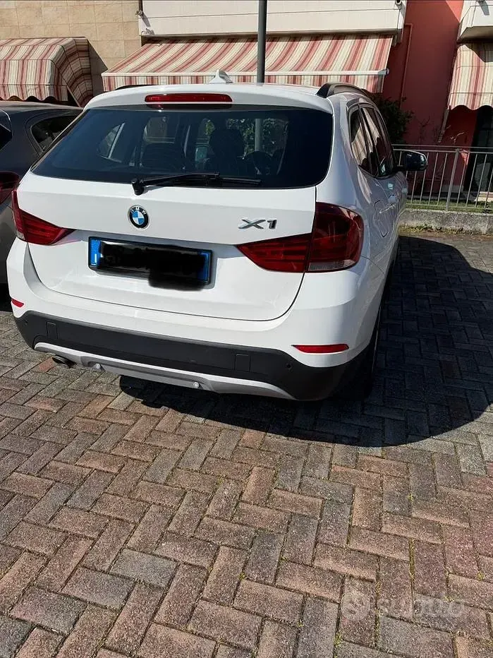Usata BMW X1 Efficient Dynamics 184 CV (135 kW) 2014 Bianco SUV