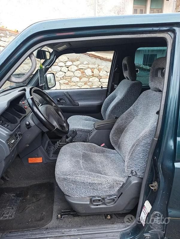 Usata Mitsubishi Pajero 1999 Verde SUV