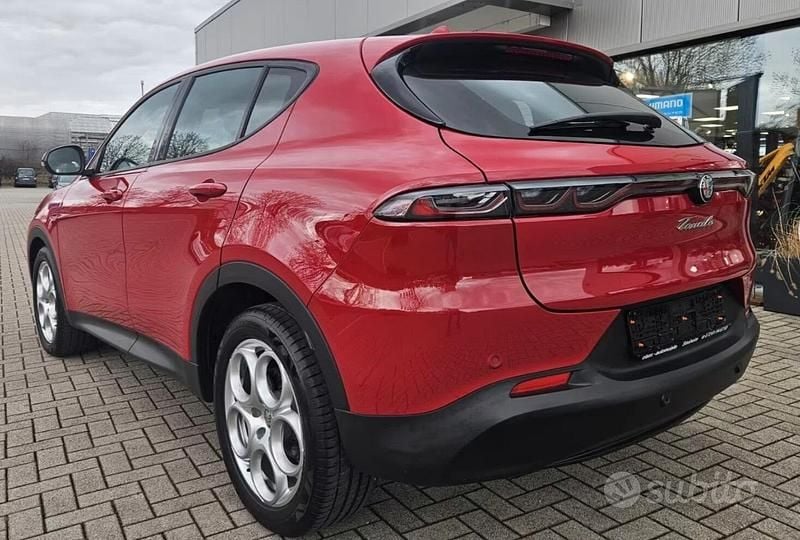 Usata Alfa Romeo Tonale Super 130 CV (95 kW) 2023 Rosso SUV