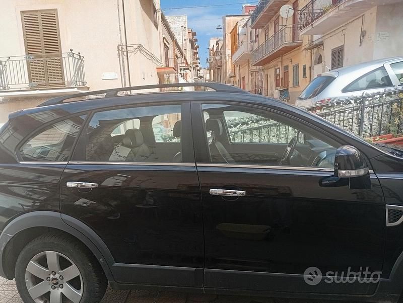 Usata Chevrolet Captiva 2007 Nero SUV