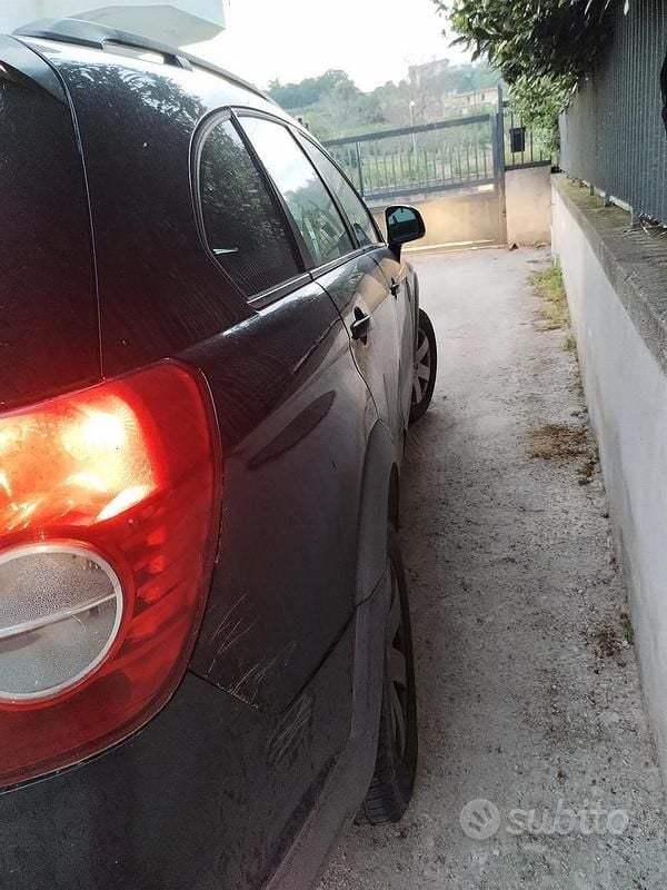 Usata Chevrolet Captiva 2010 Nero SUV