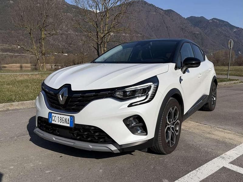 Usata Renault Captur Initiale Paris 92 CV (67 kW) 2021 SUV