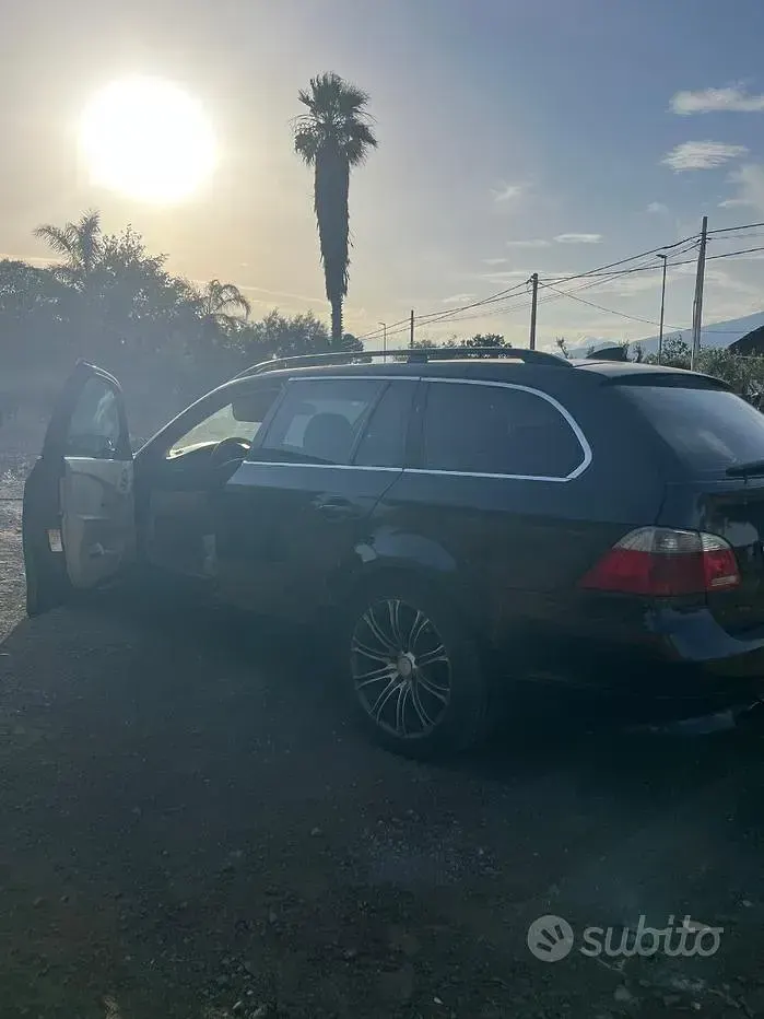 Usata BMW 530 177 CV (130 kW) 2008 Nero Berlina