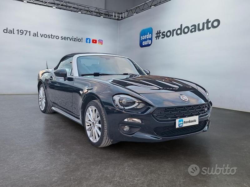 Usata Fiat 124 Spider Lusso 140 CV (102 kW) 2018 Nero Cabrio