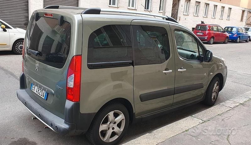 Usata Peugeot TePee 90 CV (66 kW) 2012 Utilitaria