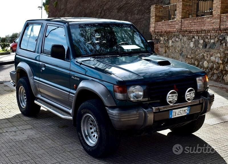 Usata Mitsubishi Pajero Select 129 CV (94 kW) 1995 Verde SUV
