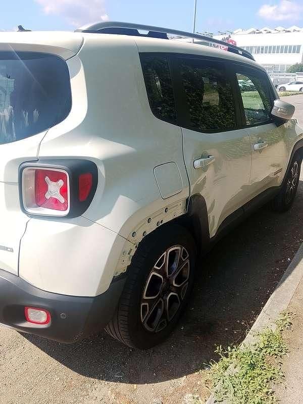 Usata Jeep Renegade Limited 120 CV (88 kW) 2016 SUV