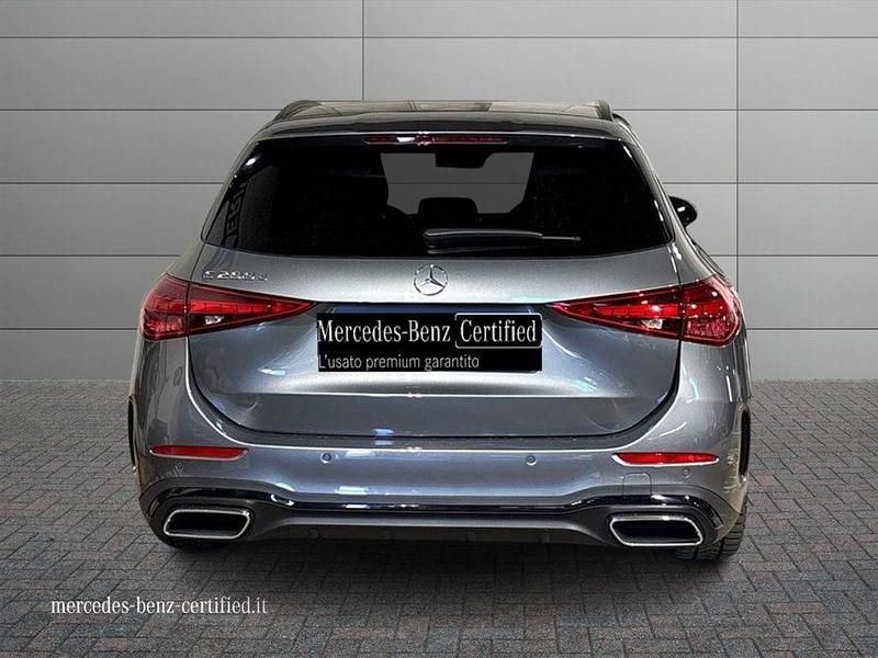 Usata Mercedes 200 Advanced 163 CV (119 kW) 2024 Grigio selenite Station wagon