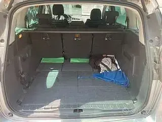 Usata Peugeot 5008 150 CV (110 kW) 2016 Grigio Monovolume
