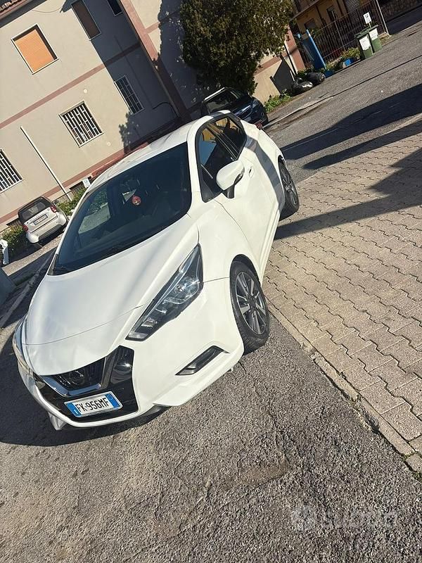 Usata Nissan Micra 90 CV (66 kW) 2017 Bianco Utilitaria