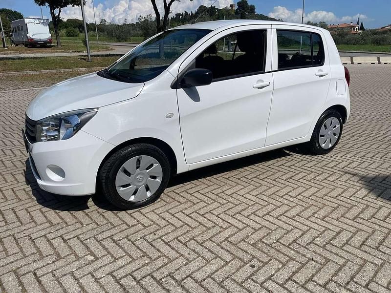 Usata Suzuki Celerio Style 68 CV (50 kW) 2015 Bianco Utilitaria