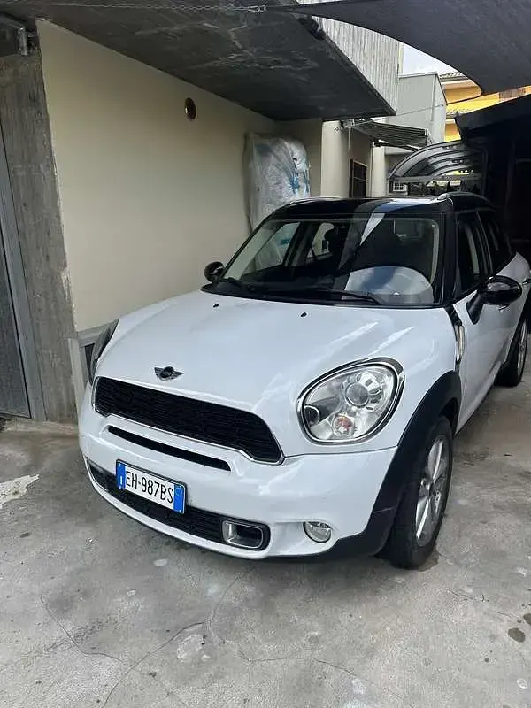 Usata Mini Cooper S Countryman 184 CV (135 kW) 2011 Bianco SUV