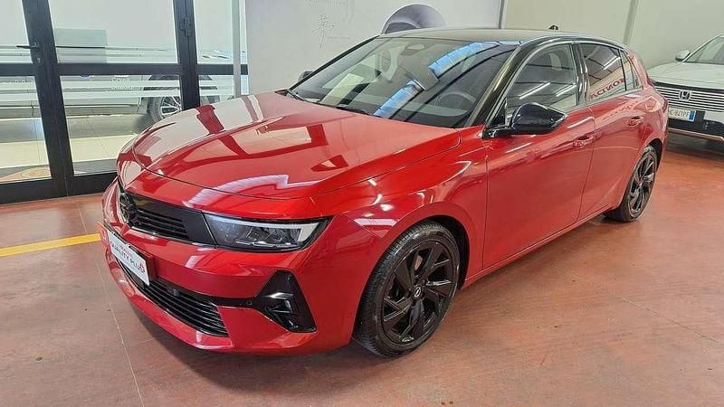 Usata Opel Astra GS Line 131 CV (96 kW) 2023 Rosso Berlina