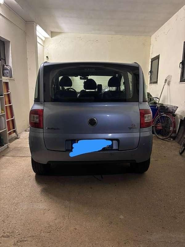 Usata Fiat Multipla 95 CV (69 kW) 2004 Blu/azzurro Monovolume