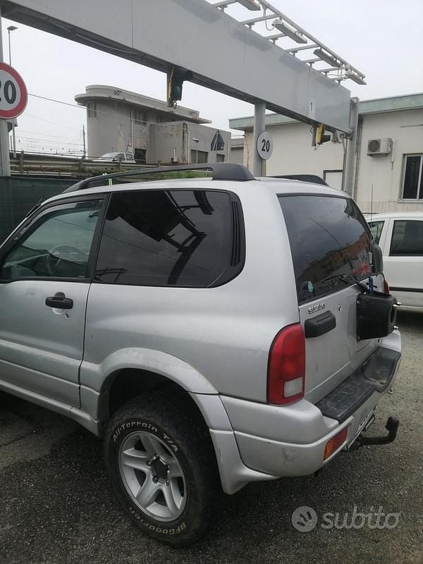 Usata Suzuki Grand Vitara 2002 SUV